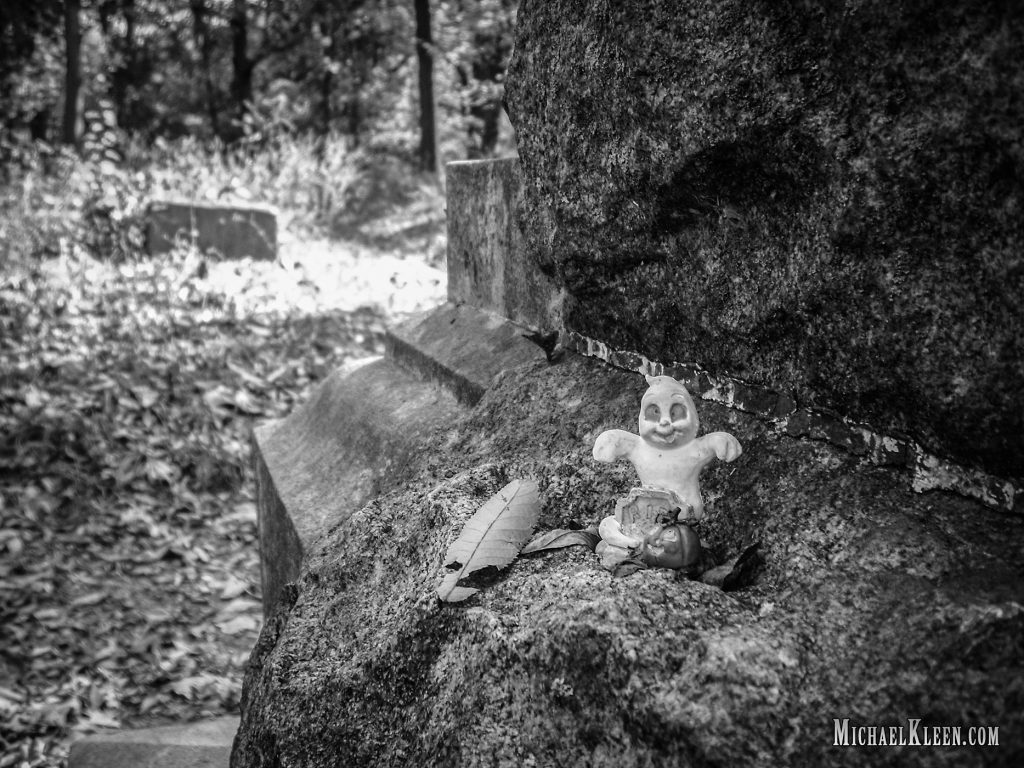 Lugares embrujados: Bacherlor’s Grove Cementery