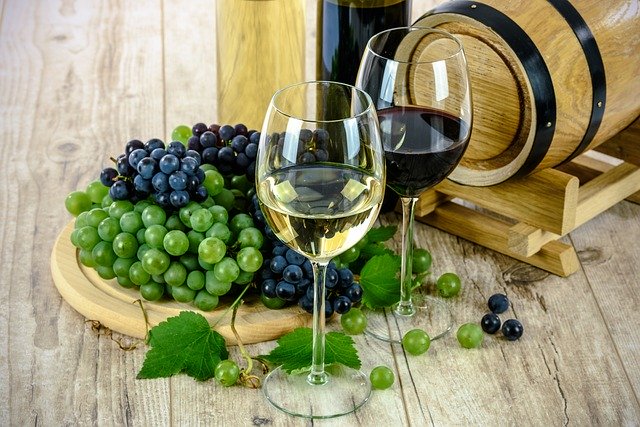 ¿Cuál vino es mejor, blanco o tinto? 