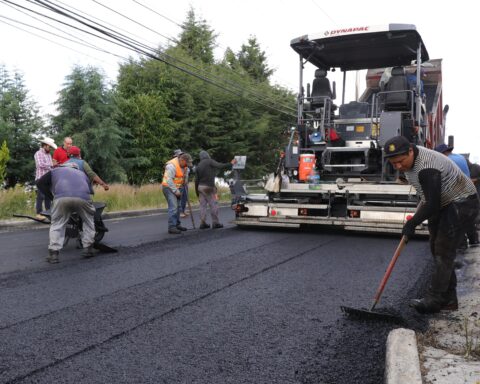A toda máquina y con el respaldo de Gobierno de la República, Puebla recupera vialidades