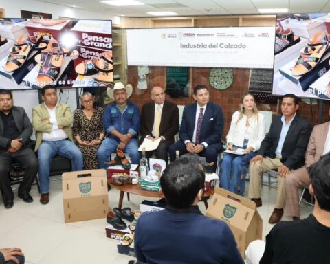 Puebla es ejemplo nacional en el impulso comunitario a la industria zapatera