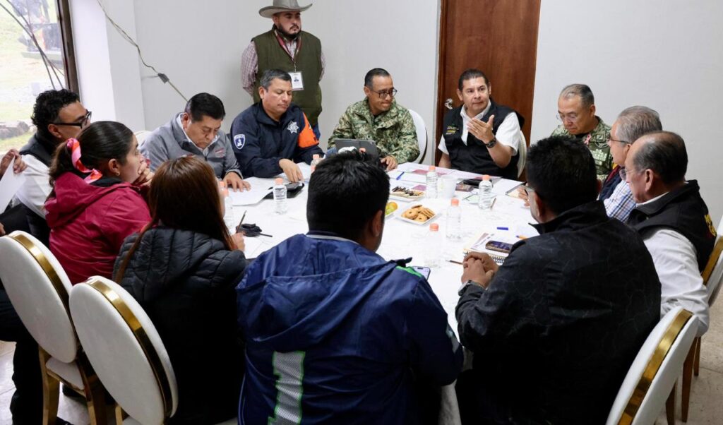 Gobierno de Puebla con apoyo del gobierno federal salvaguarda la vida de las familias poblanas en la Sierra Norte