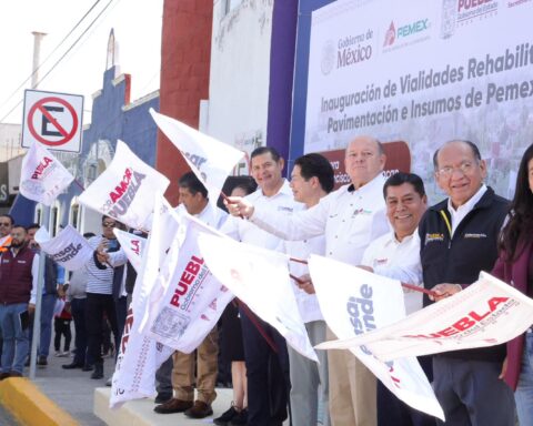 PUEBLA ES PREMIADO POR PEMEX Y SUPERARÁ META PARA DIGNIFICAR MÁS DE 5 MIL VIALIDADES