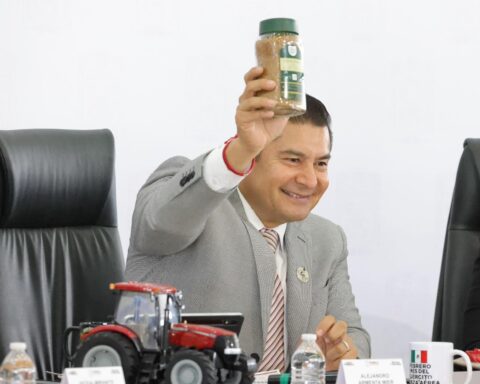 CON INNOVACIÓN, EQUIPO Y RIQUEZA COMUNITARIA, GOBIERNO DEL ESTADO TRANSFORMA EL CAMPO