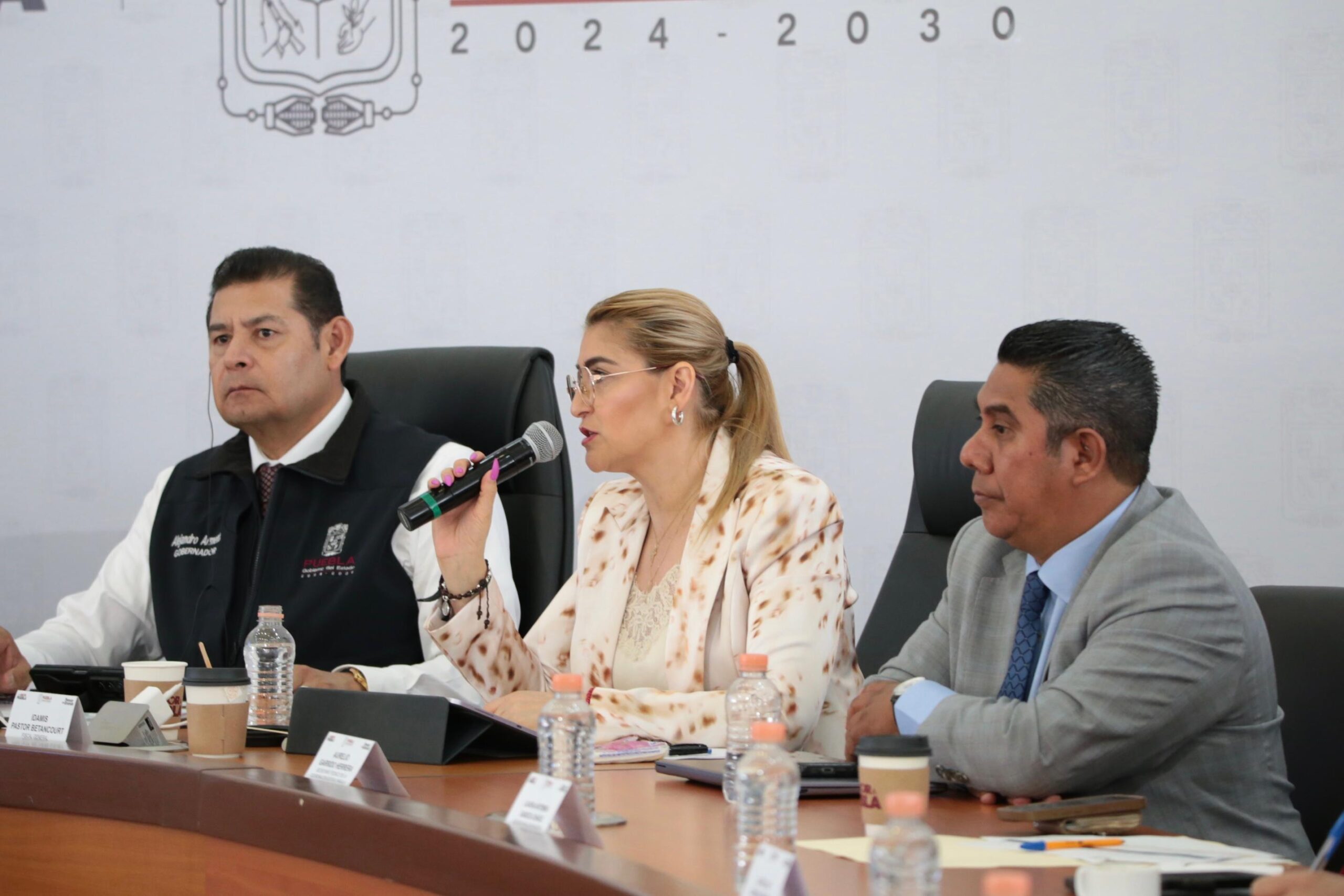 EN PUEBLA VIOLENTADORES Y DELINCUENTES ENFRENTARÁN LA LEY: GOBERNADOR ARMENTA MIER