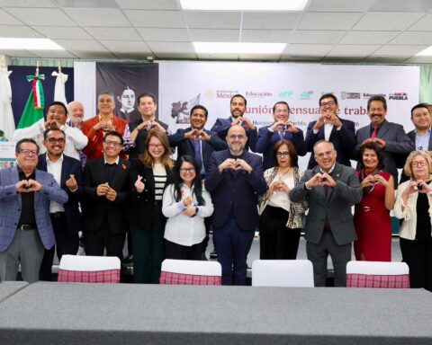 PLAN MÉXICO IMPULSARÁ EN PUEBLA ENCUENTRO EN ROBÓTICA, IA Y SEMICONDUCTORES: SEP FEDERAL
