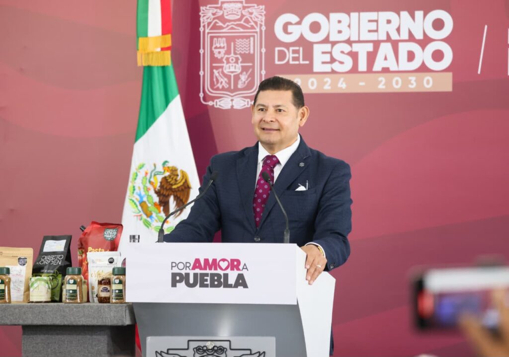 GOBIERNO ESTATAL OTORGA IMPULSO HISTÓRICO A ORGANIZACIÓN COMUNITARIA