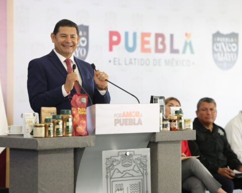CON PAVIMENTACIÓN Y RECUPERACIÓN HISTÓRICA DE HIDROCARBUROS, GOBIERNO ESTATAL TRANSFORMA A PUEBLA